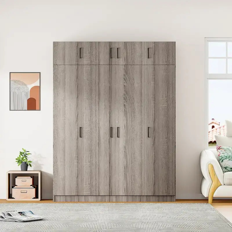 Armoire avec plusieurs options de rangement et placards supérieurs